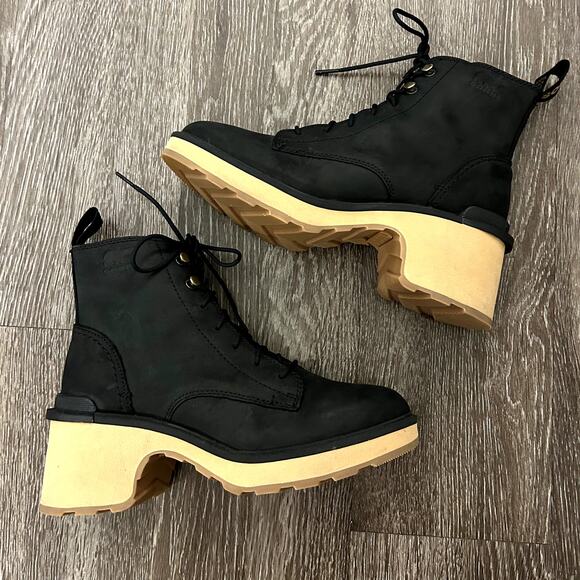 NEVER WORN Sorel Hi-Line Heel Lace Boots Black 7.5 Lug Sole Platform Chunky Heel - Picture 14 of 16
